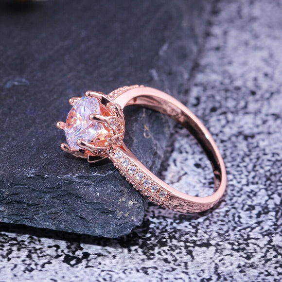 Beautiful Rose Gold White Sapphire Ring New - Picture 3 of 7